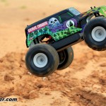 traxxas-7202A-Grave-Digger