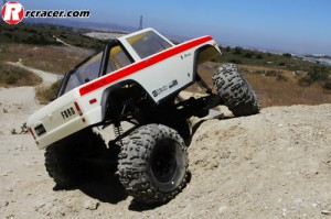 HPI-Crawler-King-with-1973-Ford-Bronco-Body