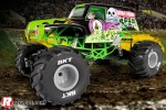 Axial-SMT10-Grave-Digger-Monster-Jam-Truck1